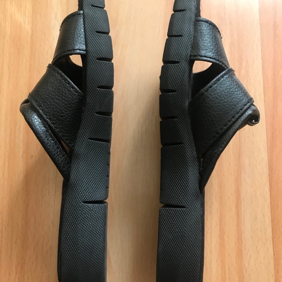 Aerosoles Flat Sandal - Picture 3 of 6